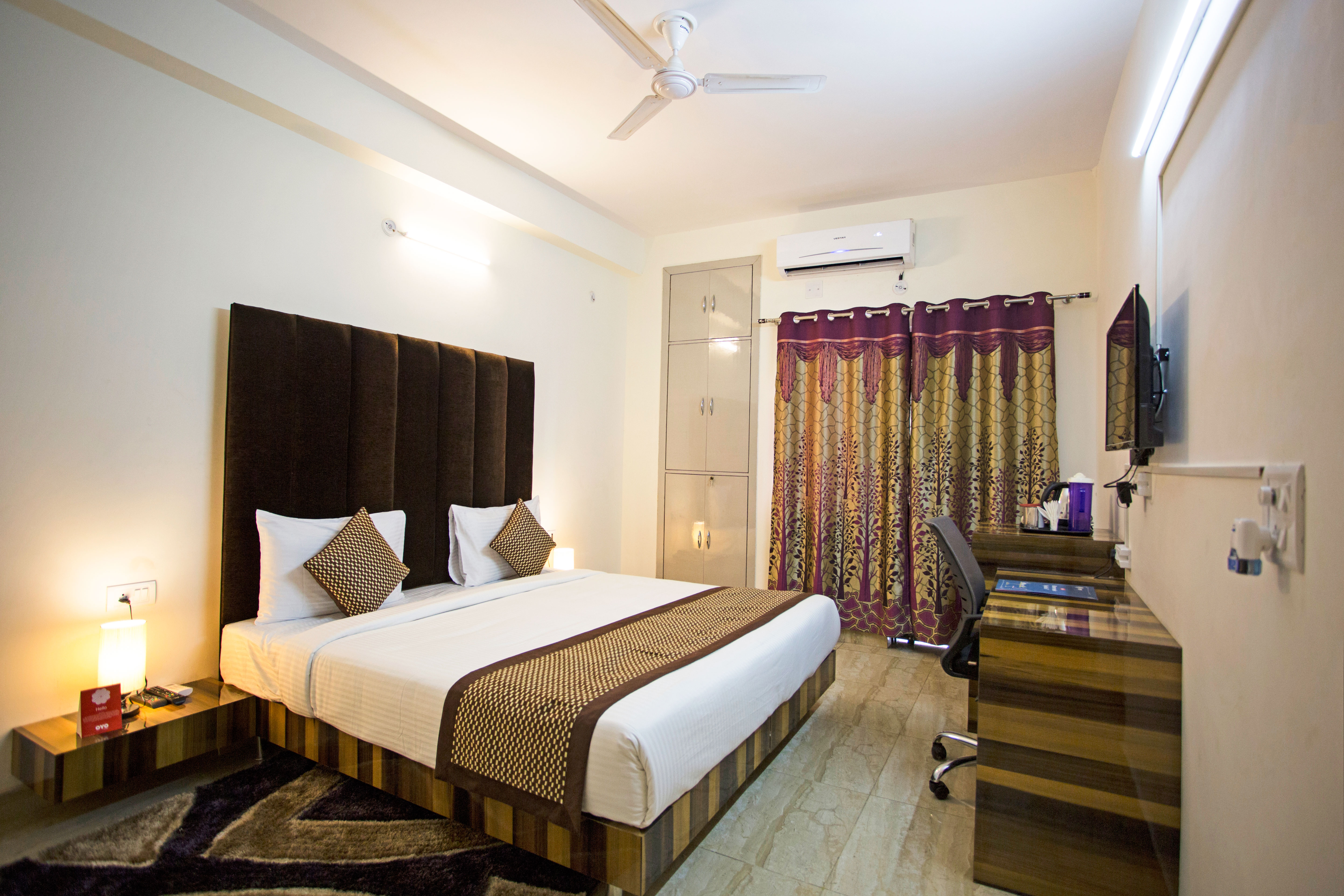 Oyo Rooms in Noida, Oyo Rooms Hotels in Noida, Noida Oyo reviews