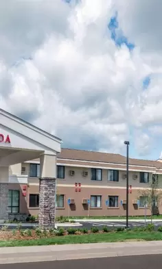 4 4 Star Hotels Near Comfort Inn Plymouth Hotel Near Downtown
