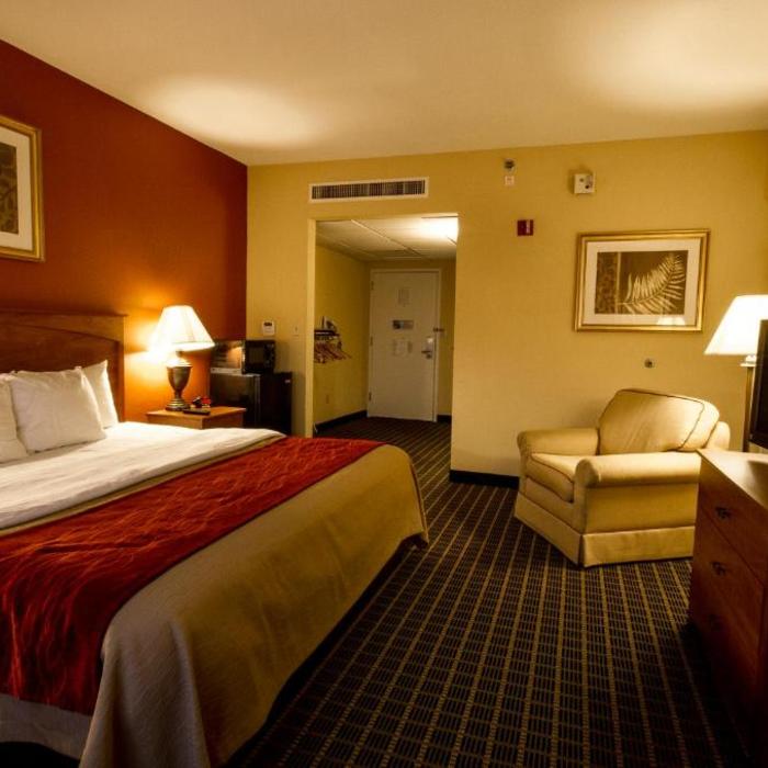 Clarion Inn Suites International Airport Hotel Miami Reviews