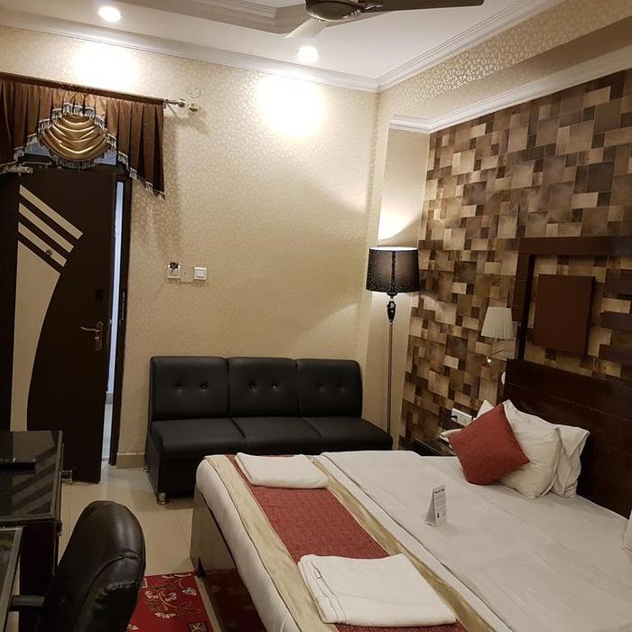 Comfort Inn Hotel Lucknow Reviews Photos Prices Check In - 