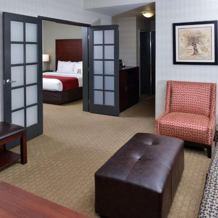 Comfort Suites Airport Hotel Tukwila Reviews Photos Prices
