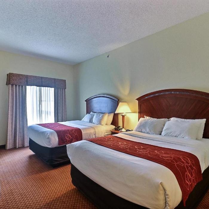 Comfort Suites Airport Hotel Indianapolis Reviews Photos Prices