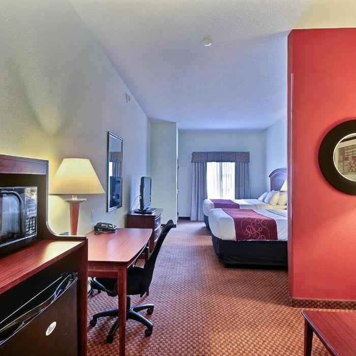 Comfort Suites Airport Hotel Indianapolis Reviews Photos Prices
