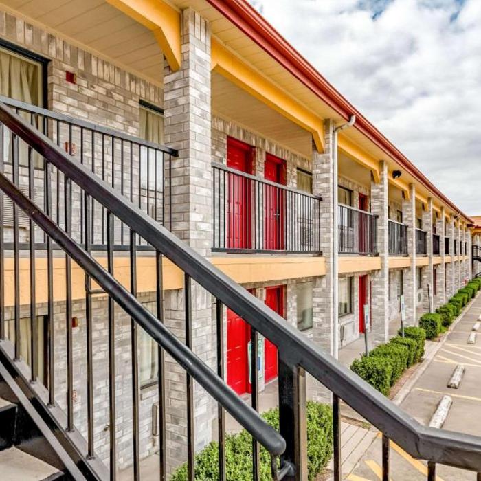 econo lodge lackland