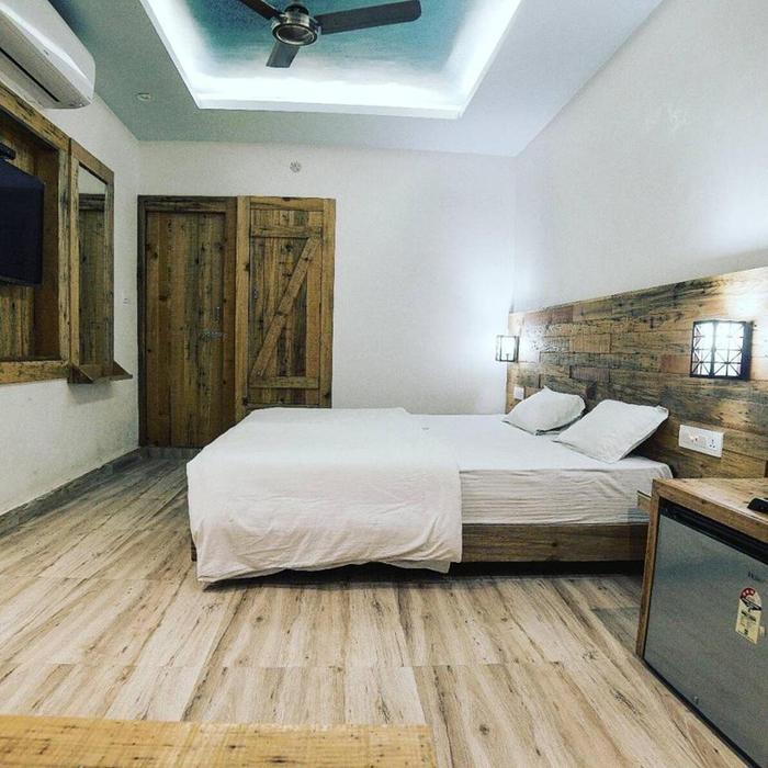 Hill Top Swiss Cottage Hotel Rishikesh Reviews Photos Prices