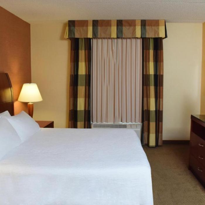 Hilton Garden Inn Dayton Hotel Beavercreek Reviews Photos Prices