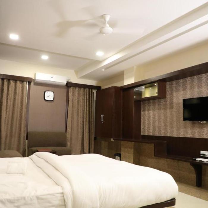 Hotel Anmol Classic Jabalpur Reviews Photos Prices Check - 