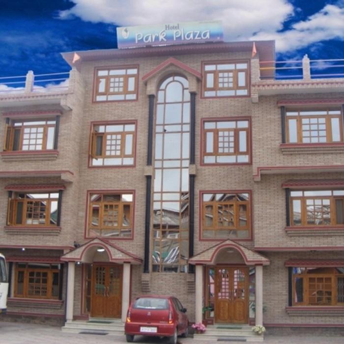 Hotel Park Plaza Srinagar Reviews Photos Prices Check In - 