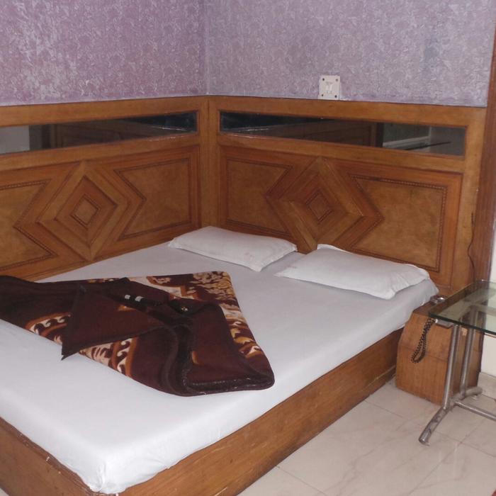 Hotel Mohak Palace Dx New Delhi Reviews Photos Prices - 