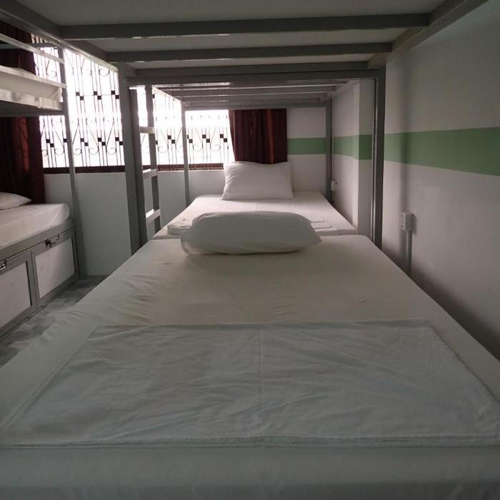 Lazy Gecko Guesthouse Hotel Phnom Penh Reviews Photos Prices