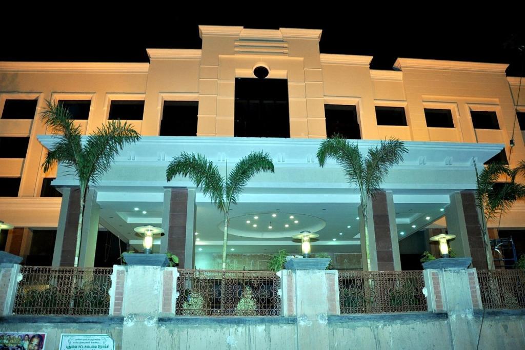 17 Hotels Near Accord Puducherry Pondicherry With Spa - 