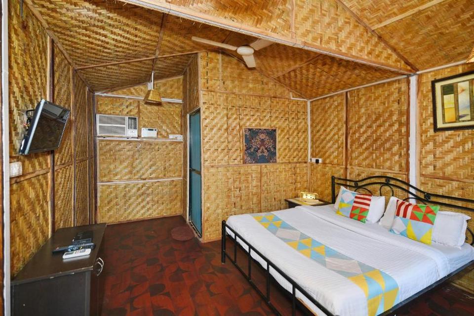 Beach Facing Cottage In Goa Hotel Calangute Reviews Photos