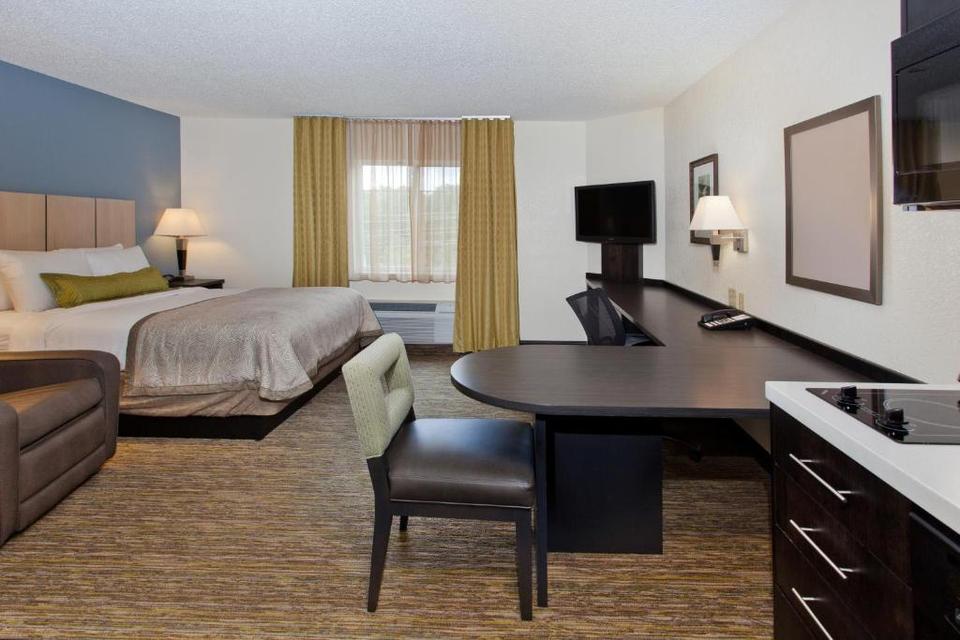 Candlewood Suites Garden Grove Area Hotel Anaheim Reviews Photos