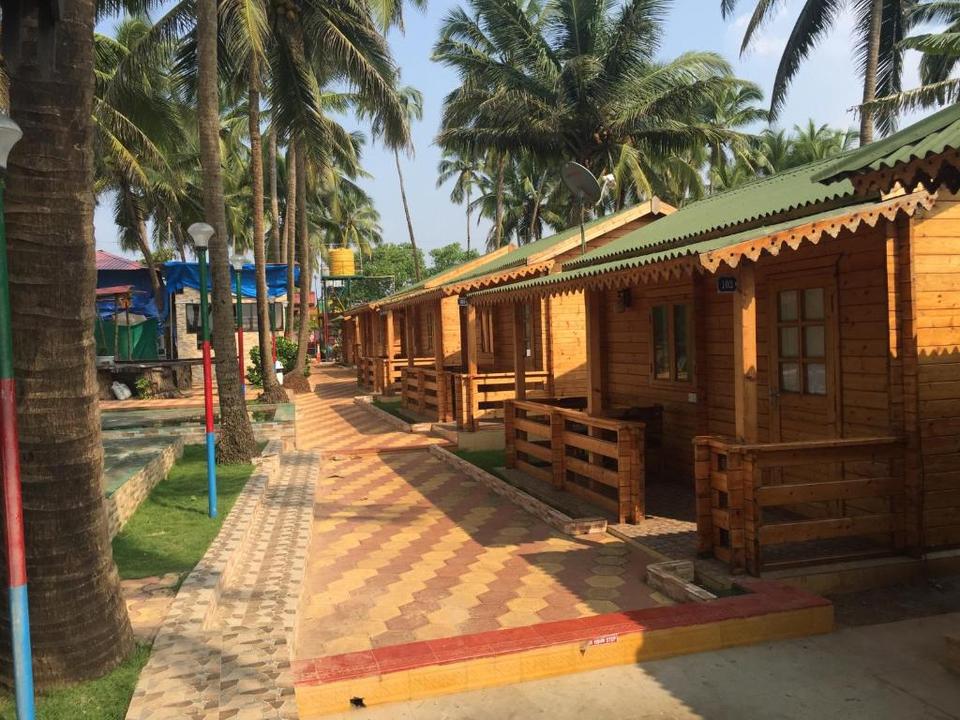 Chrisha S Beach Resort Hotel Anjuna Reviews Photos Prices