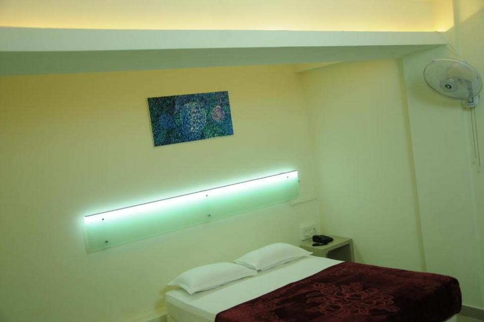 Cinnamon Residency Hotel Bengaluru Reviews Photos Prices - 