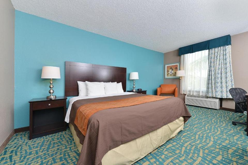 Comfort Inn Suites West Turnpike Hotel Fort Lauderdale Reviews