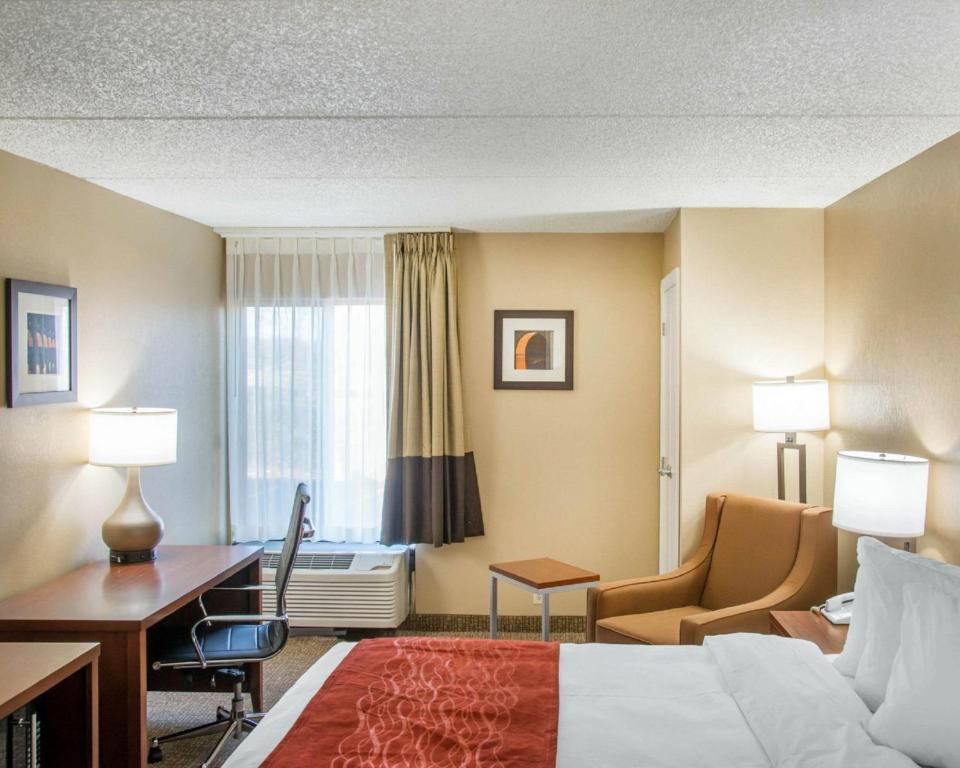 Comfort Inn Minneapolis Hotel Eden Prairie Reviews Photos Prices