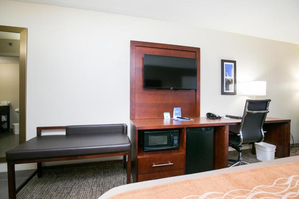 Comfort Inn Executive Park Hotel Charlotte Reviews Photos Prices