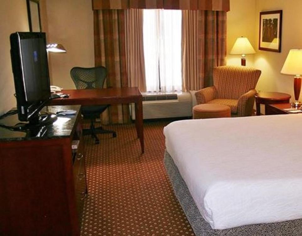 Hilton Garden Inn Hotel El Paso Reviews Photos Prices Check In