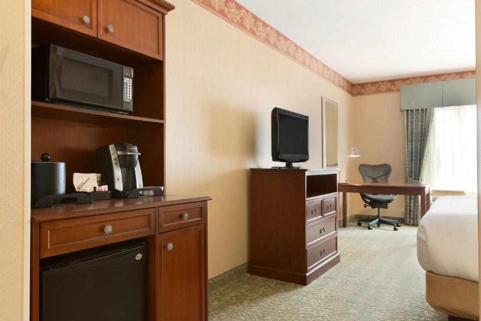 Hilton Garden Inn Hotel Fairfax Reviews Photos Prices Check In