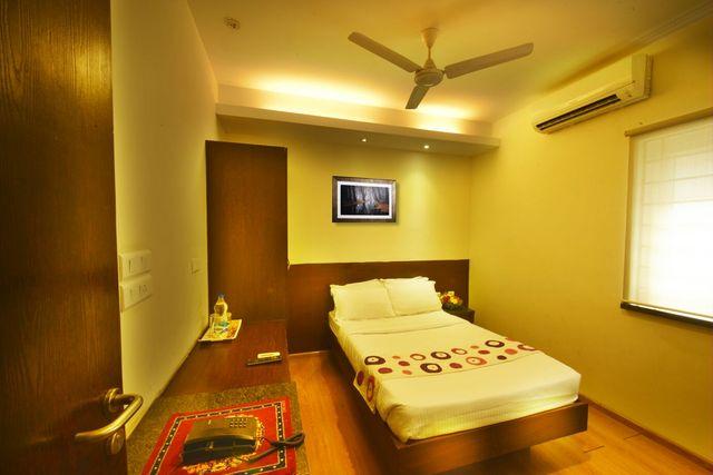 Hiy Rooms In Ramnagar Hotel Coimbatore Reviews Photos - 