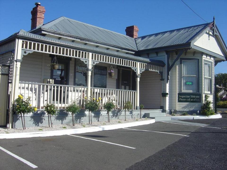 Cabins Cottages Hotel Hobart Reviews Photos Prices Check In