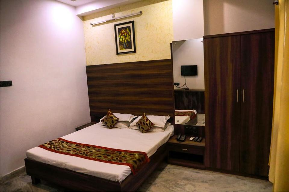 Hotel Akshat Niwas Udaipur Reviews Photos Prices Check In - 
