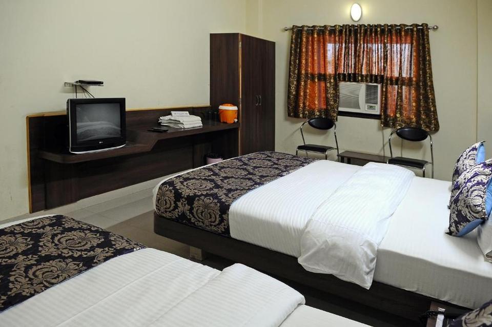 Hotel Bansi Dwarka Reviews Photos Prices Check In Check - 