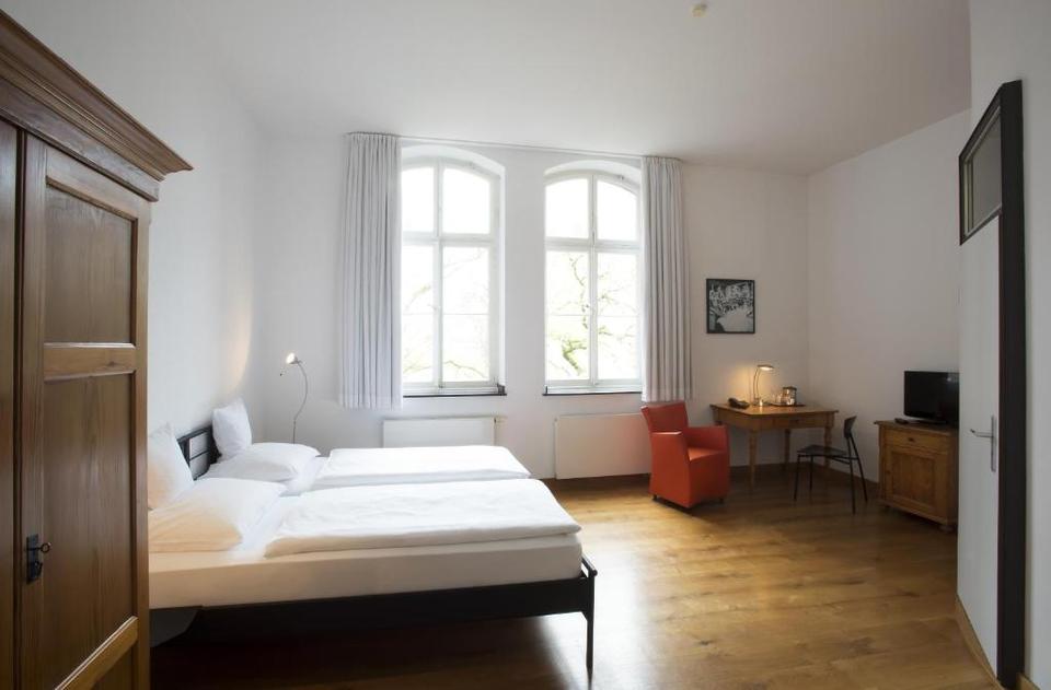 Hotel Mutterhaus D Sseldorf Dusseldorf Reviews Photos Prices
