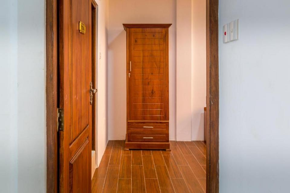 Metro Port City Hotel Colombo Reviews Photos Prices Check In