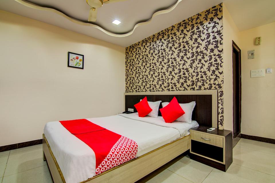 Discount  80  Off  Oyo Premium Old Gajuwaka India Cheap Hotel 81008