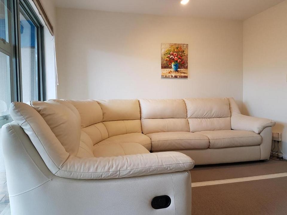 Furniture Places Auckland