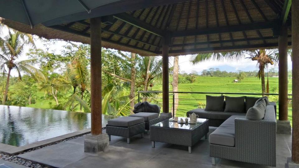 42+ Rouge - Private Villas Ubud Gif