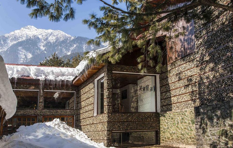 Senetor Pine N Peak Hotel Pahalgam Reviews Photos Prices Check In Check Out Timing Of Senetor Pine N Peak Hotel More Ixigo