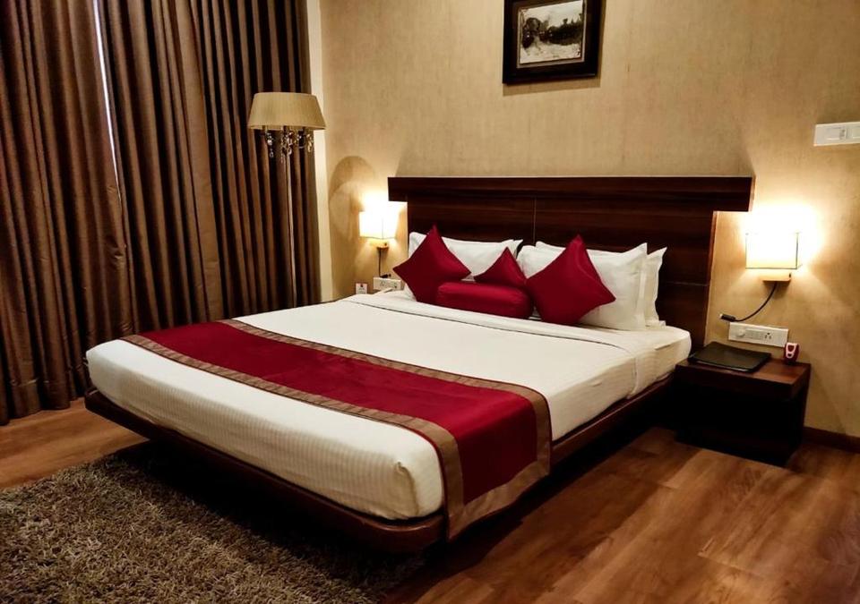 Sapna Clarks Inn Hotel Lucknow Reviews Photos Prices Check In